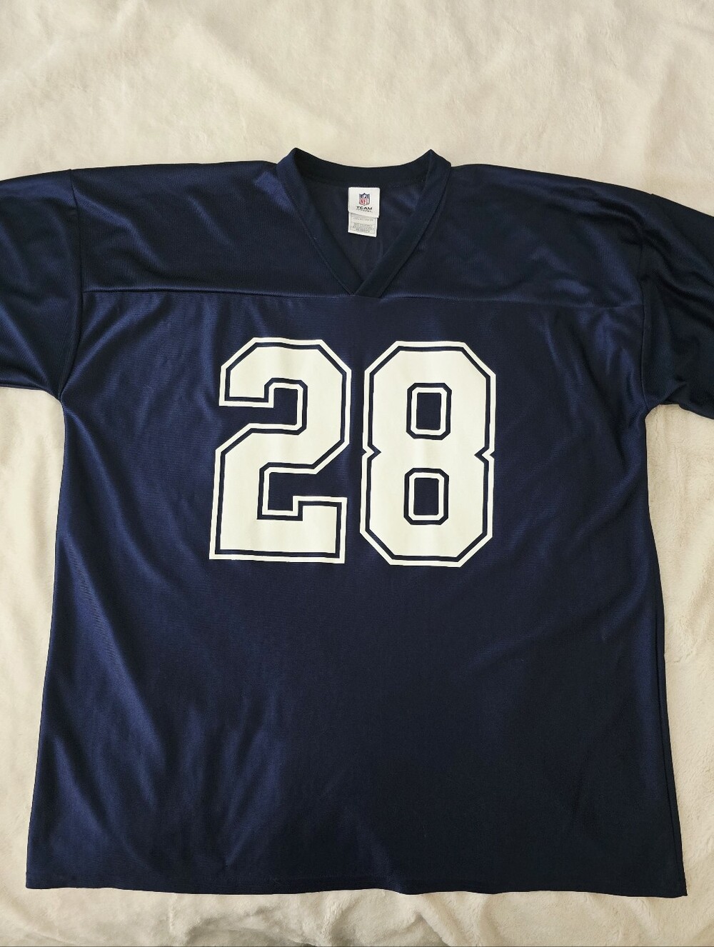 NFL: Dallas Cowboy's Men's Felix Jones Athletic Jersey with White Number 28